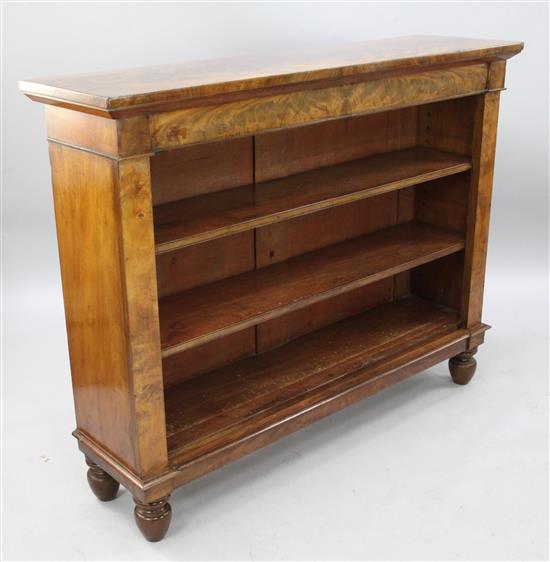 A Victorian mahogany open bookcase, W.4ft 5in. D.1ft 3in. H.3ft 6in.